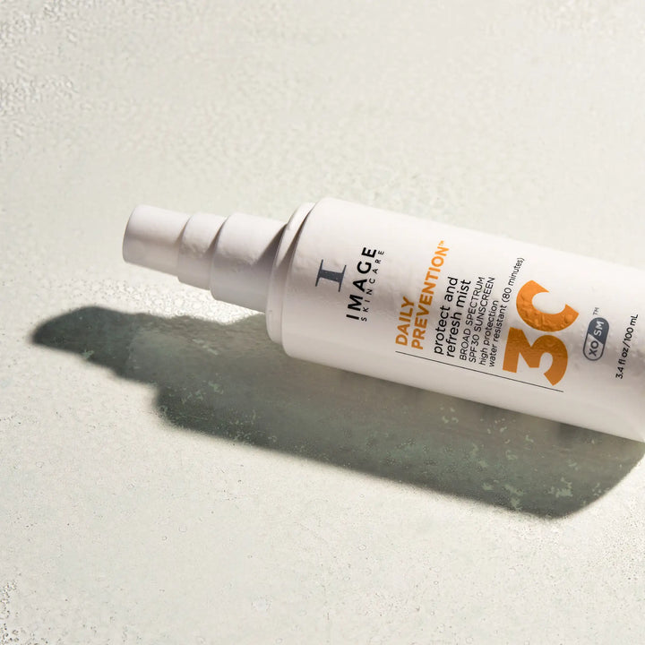 DAILY PREVENTION Protect and Refresh Mist SPF 30:
