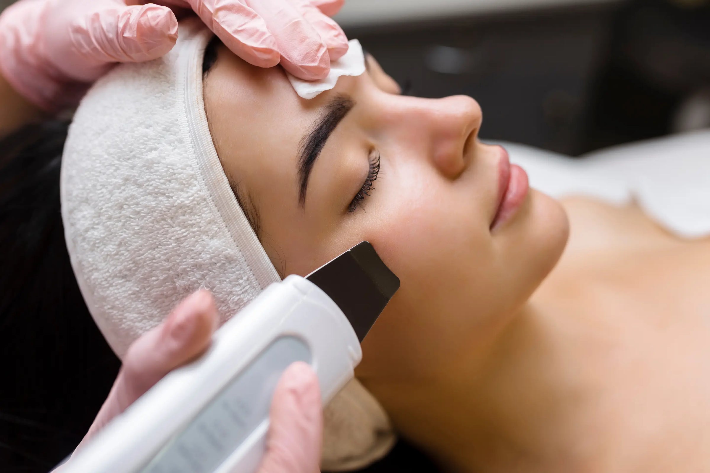 Glowing Skin - Nettoyage de la peau en profondeur à Genève